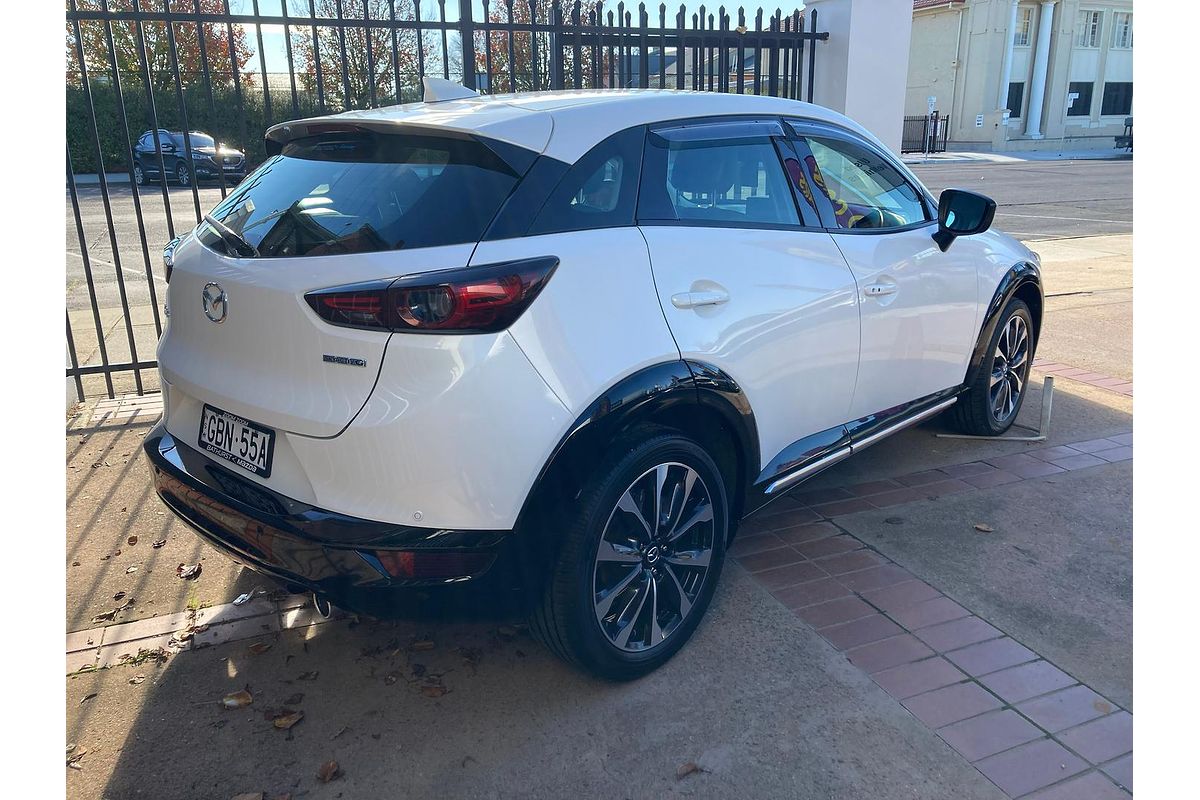2021 Mazda CX-3 sTouring DK