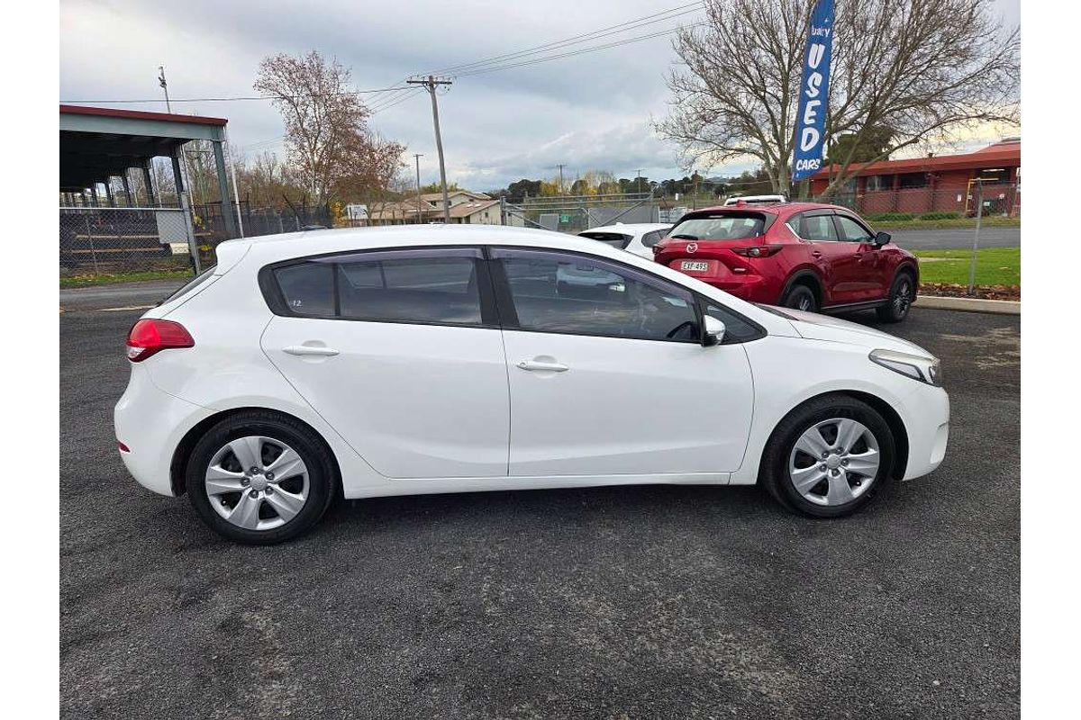 2017 Kia Cerato S YD