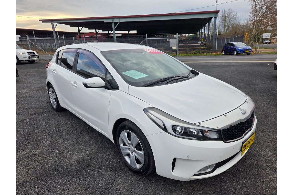 2017 Kia Cerato S YD