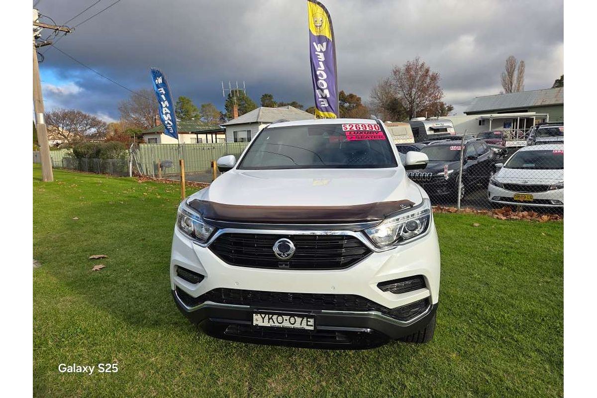 2019 SsangYong Rexton Ultimate Y400