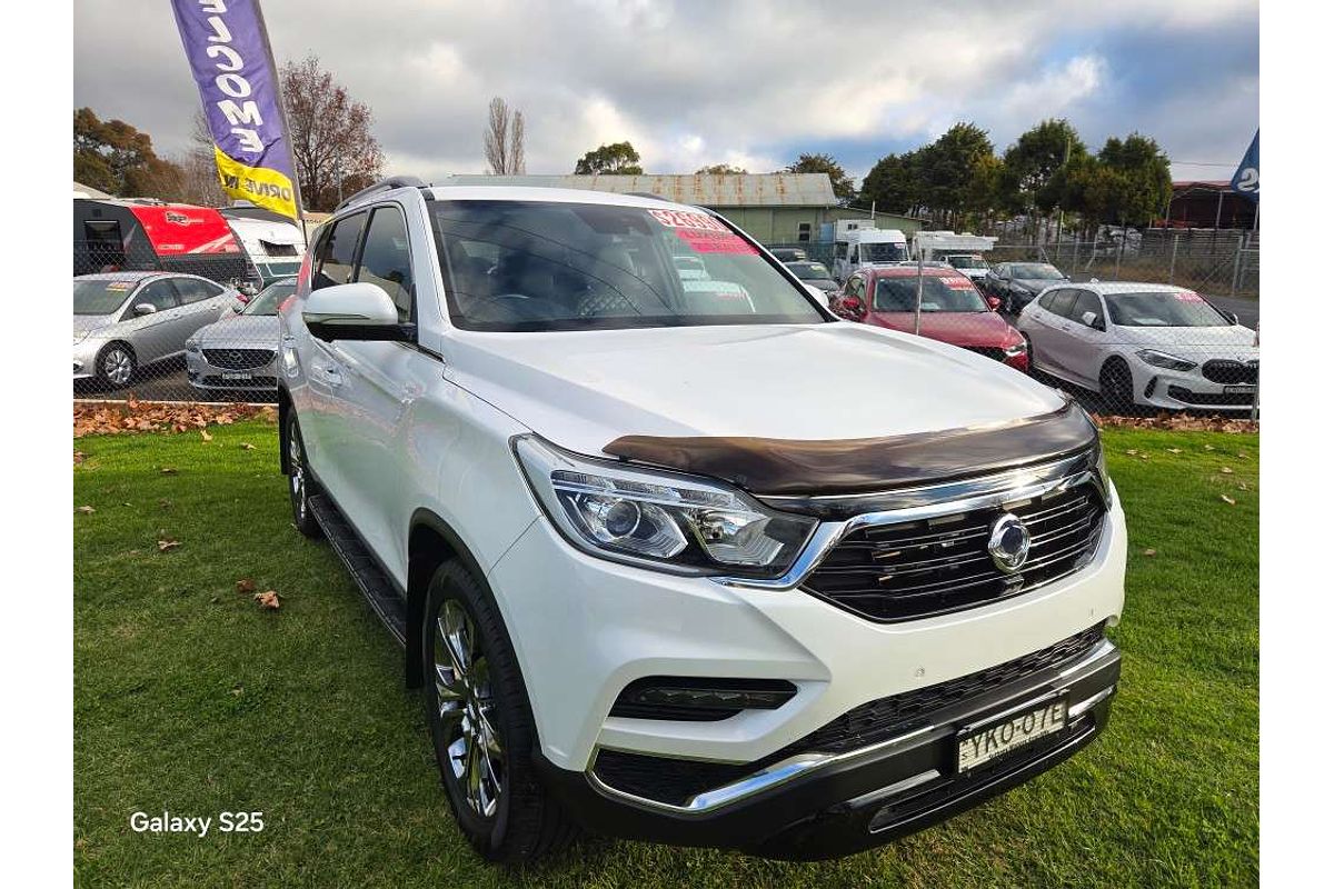 2019 SsangYong Rexton Ultimate Y400