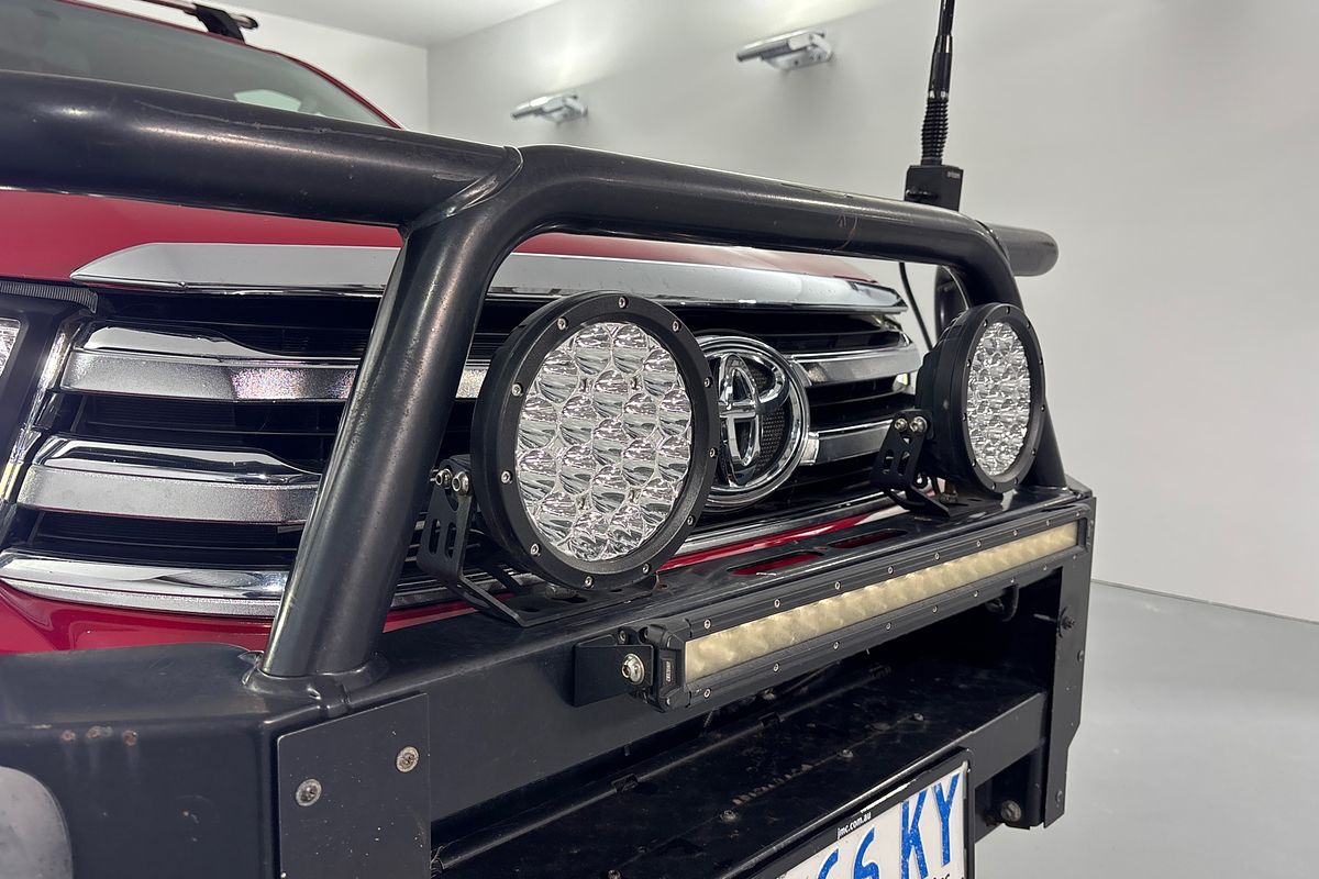 2017 Toyota Hilux SR5 GUN126R 4X4
