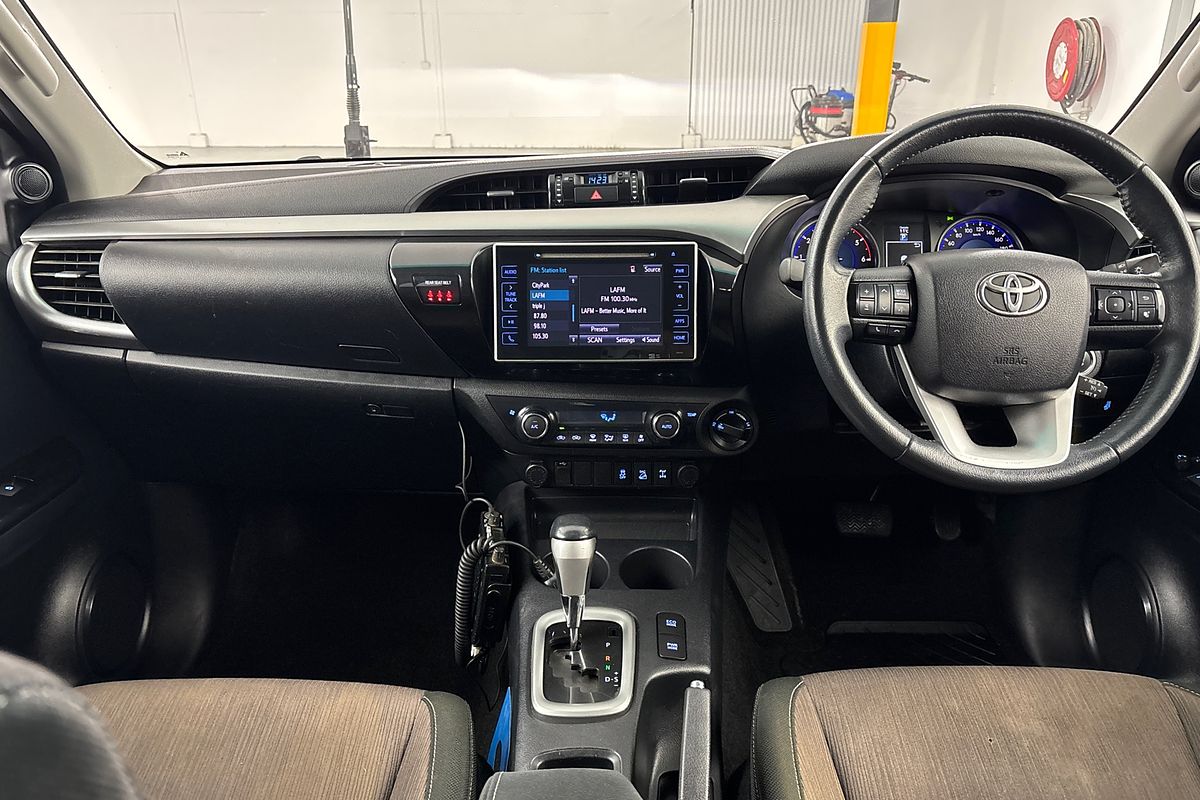 2017 Toyota Hilux SR5 GUN126R 4X4