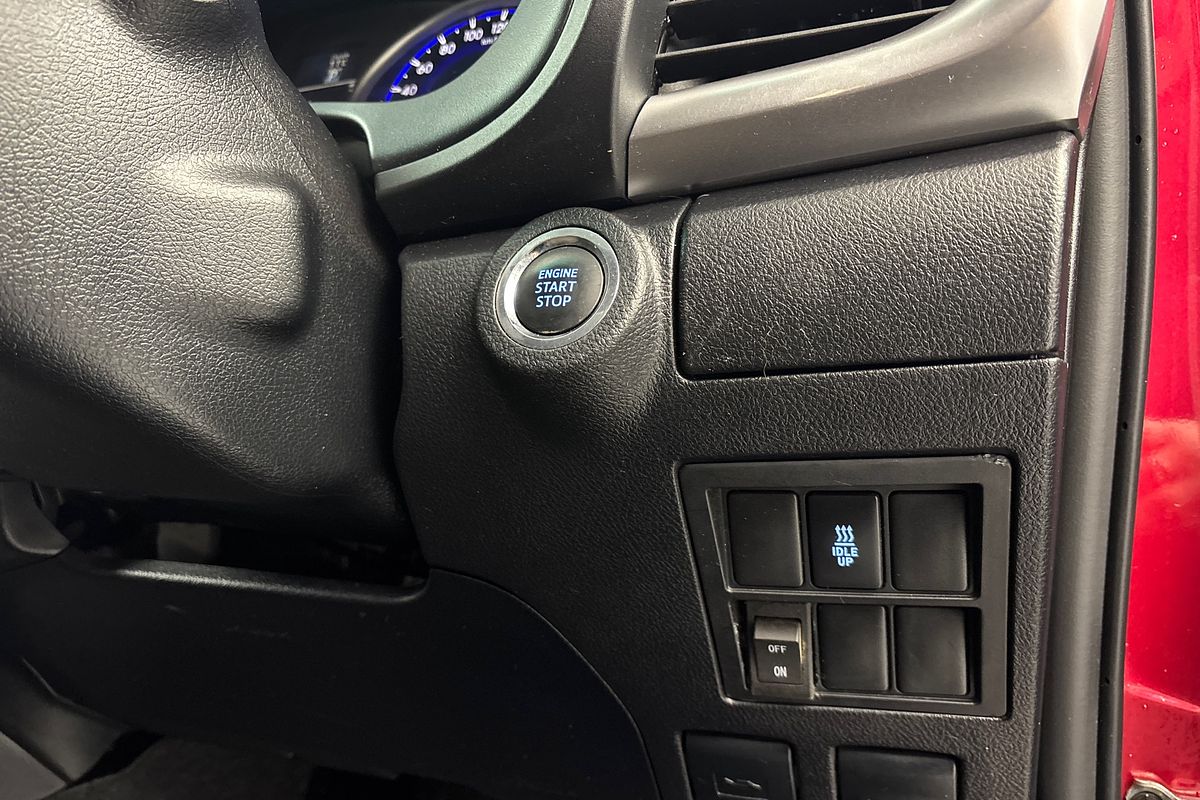 2017 Toyota Hilux SR5 GUN126R 4X4