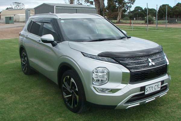 2023 Mitsubishi Outlander Aspire ZM