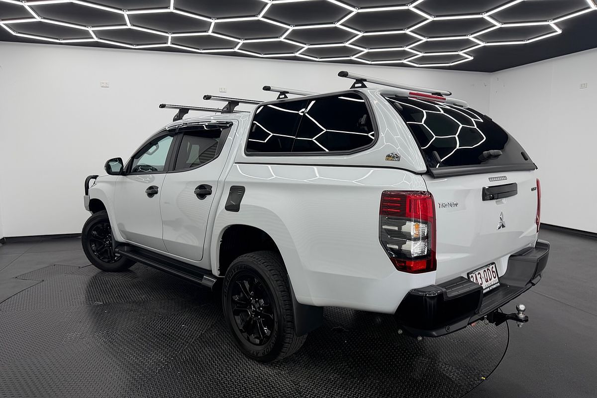 2022 Mitsubishi Triton GSR MR 4X4