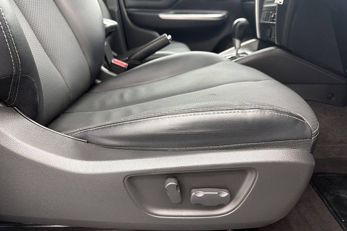 2022 Mitsubishi Triton GSR MR 4X4