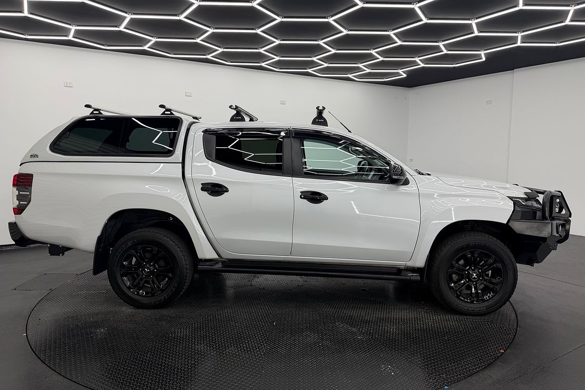 2022 Mitsubishi Triton GSR MR 4X4