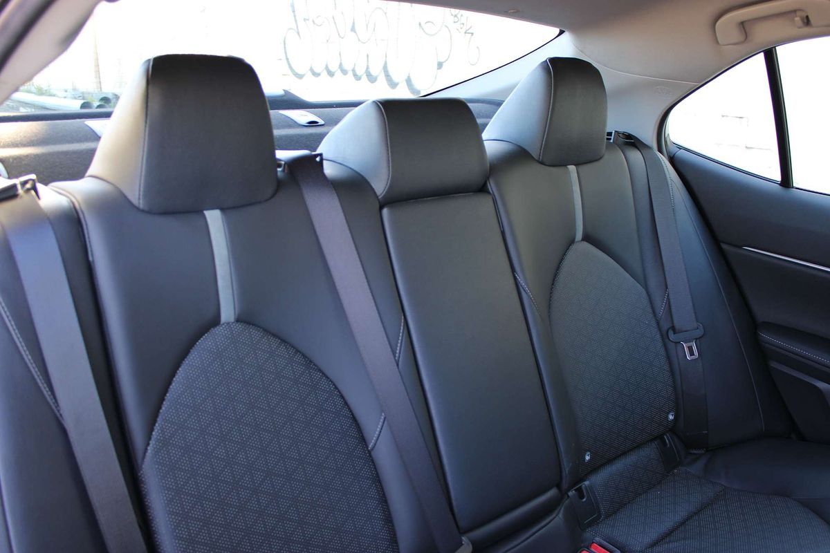 Camry Hybrid SX 2.5L Auto CVT Sedan 2Z76750 001