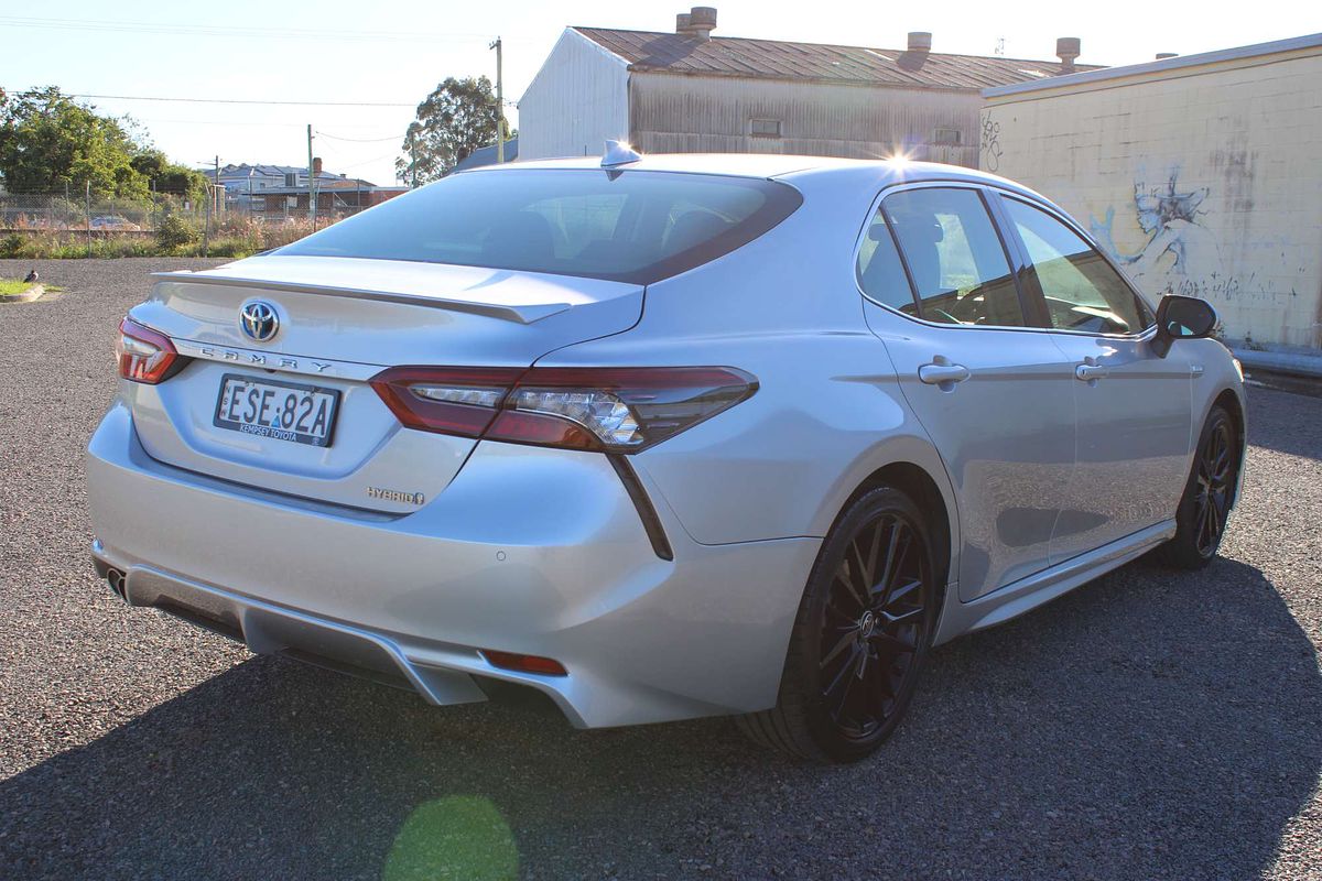 Camry Hybrid SX 2.5L Auto CVT Sedan 2Z76750 001