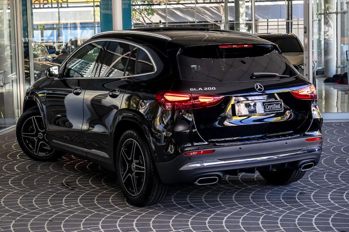 H247 805+055MY GLA200 Wagon 5d r DCT 7sp 1.3T