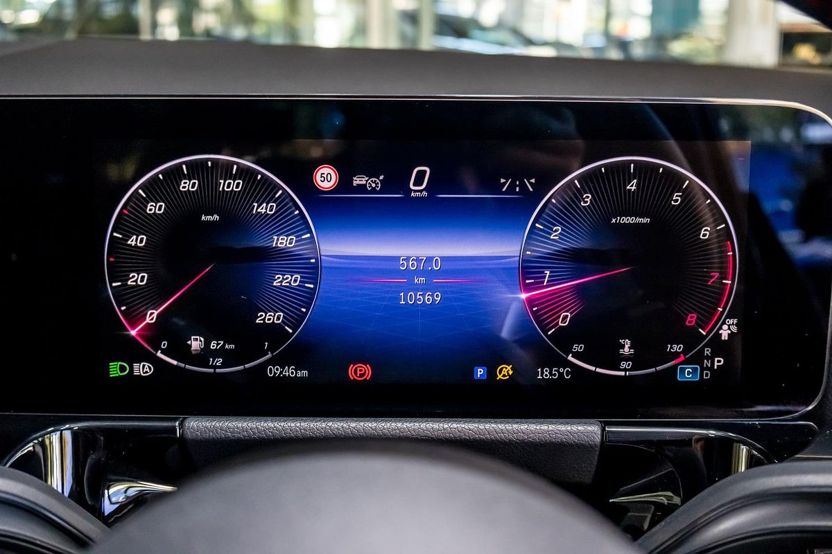 H247 805+055MY GLA200 Wagon 5d r DCT 7sp 1.3T