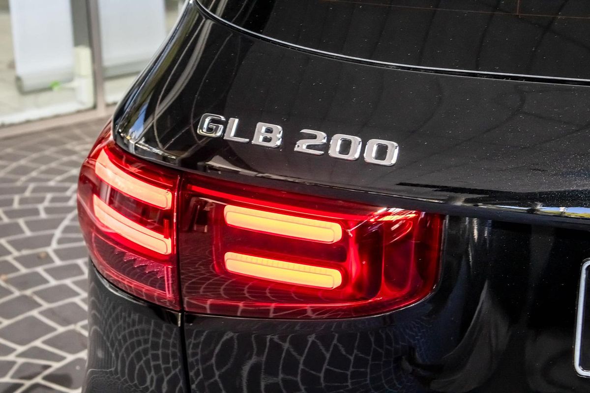 X247 806+056MY GLB200 Special Ed WAG DUAL 7sp