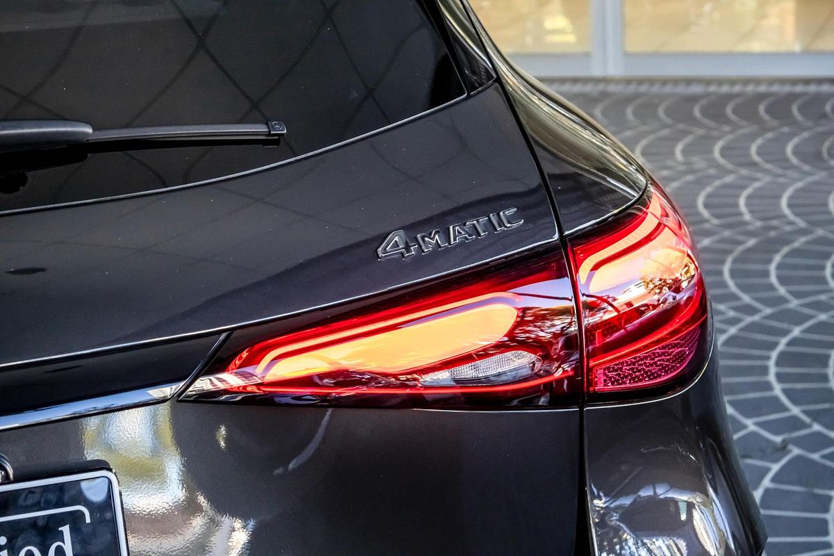 X254 805+055MY GLC300 WAG 9G 9 sp 2.0T/17kW