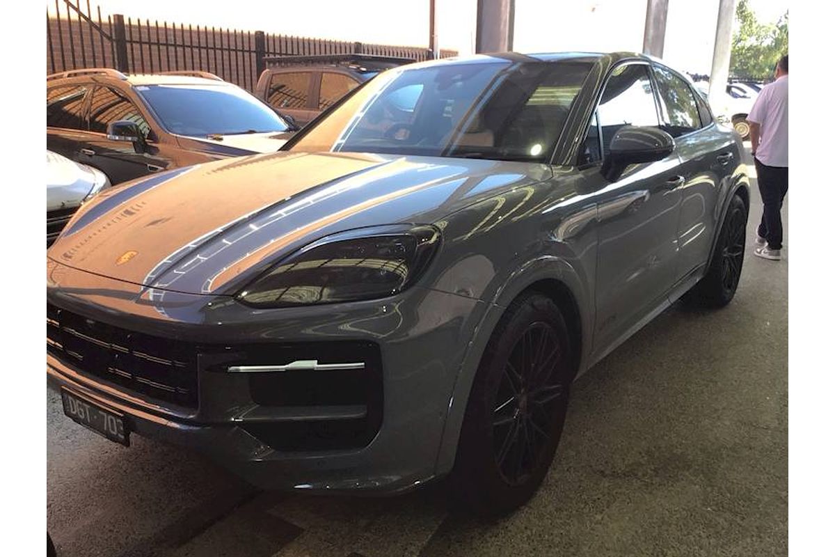 2024 Porsche Cayenne GTS 9YB II