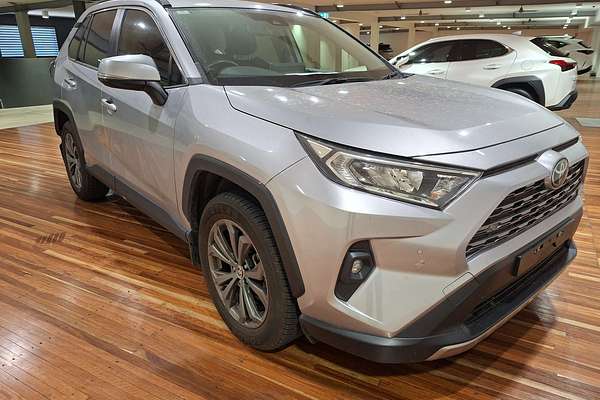 2022 Toyota RAV4 GXL MXAA52R