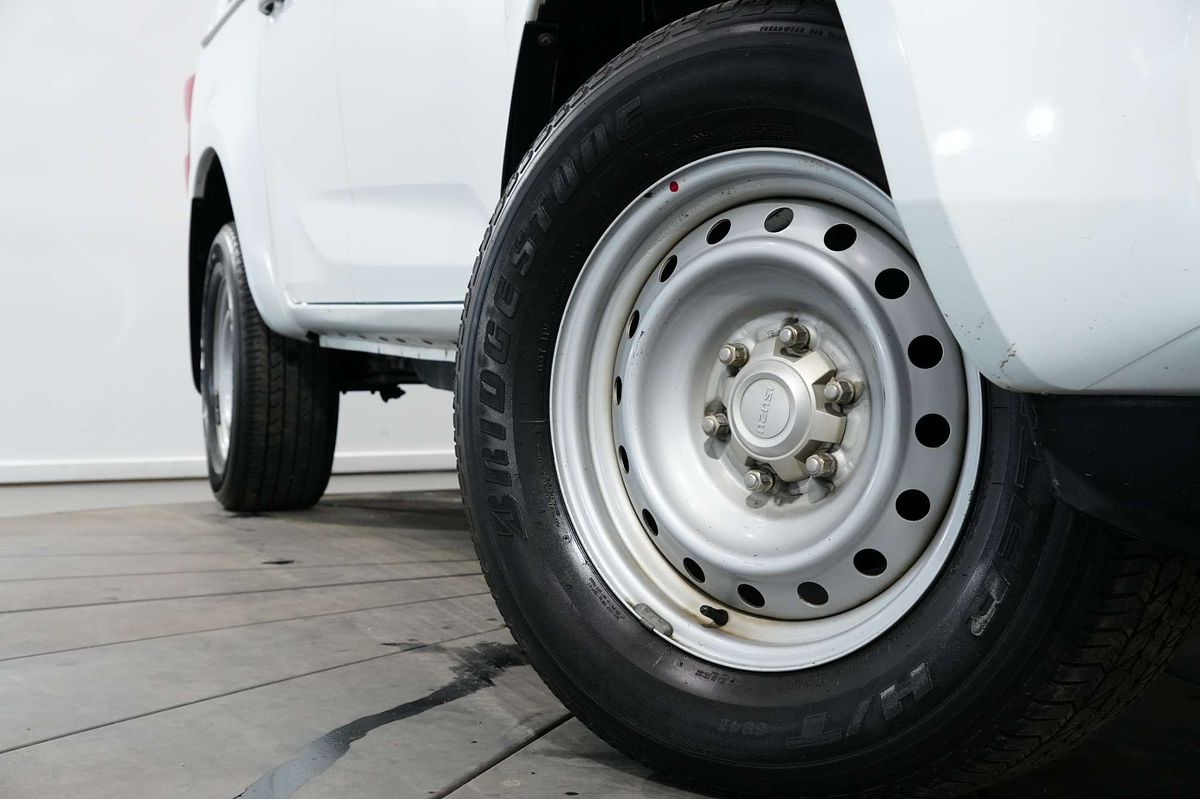 2020 Isuzu D-MAX SX High Ride Rear Wheel Drive