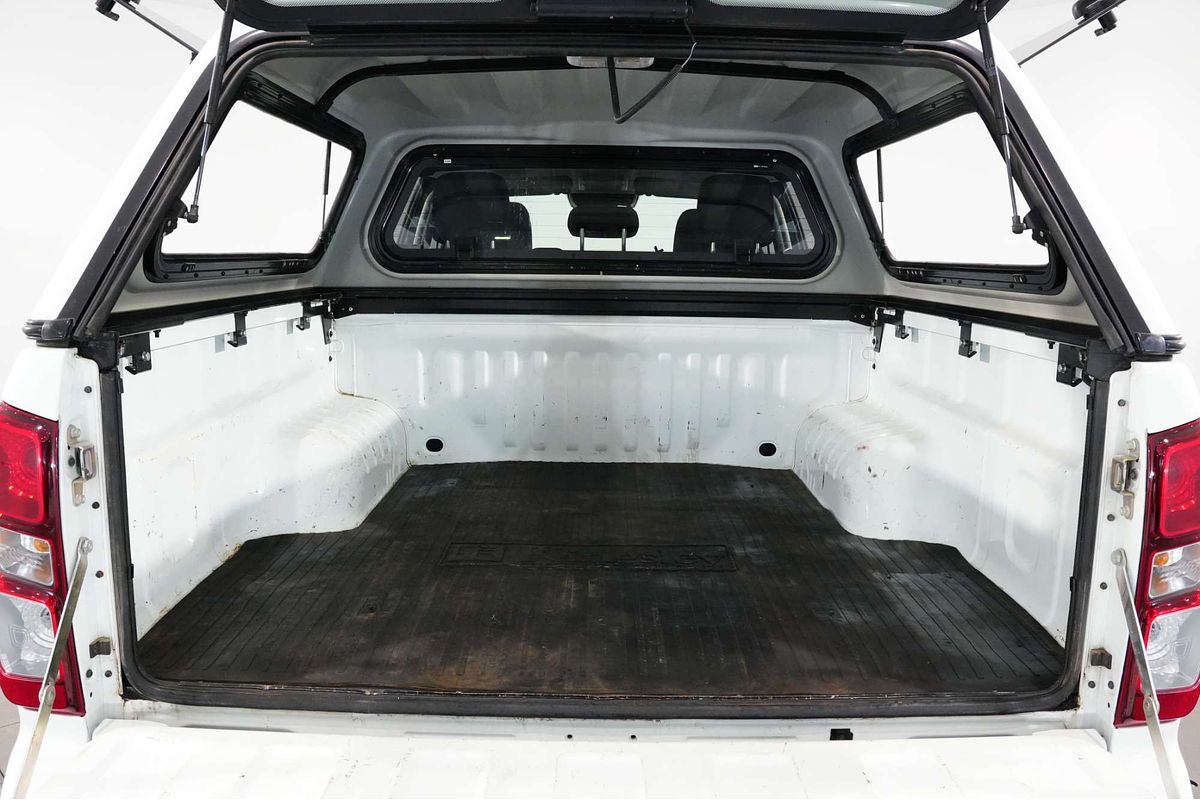 2020 Isuzu D-MAX SX High Ride Rear Wheel Drive