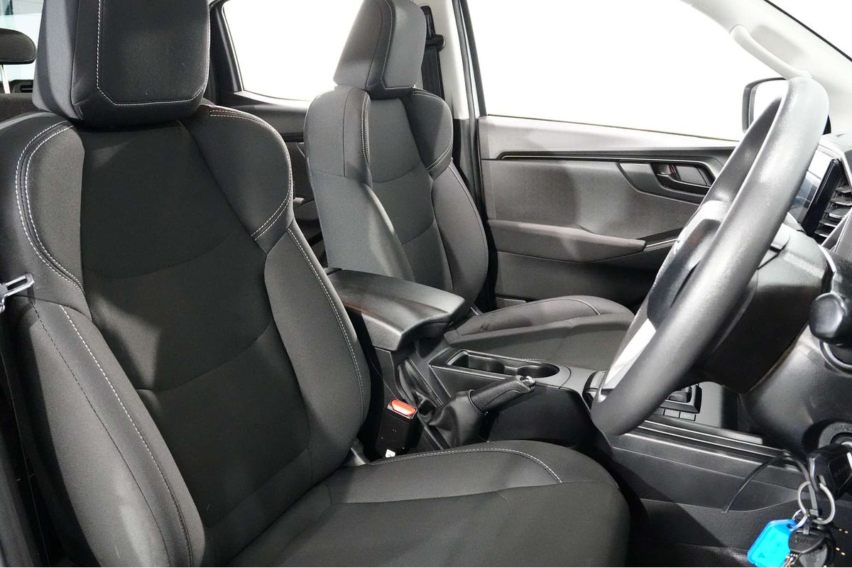2020 Isuzu D-MAX SX High Ride Rear Wheel Drive