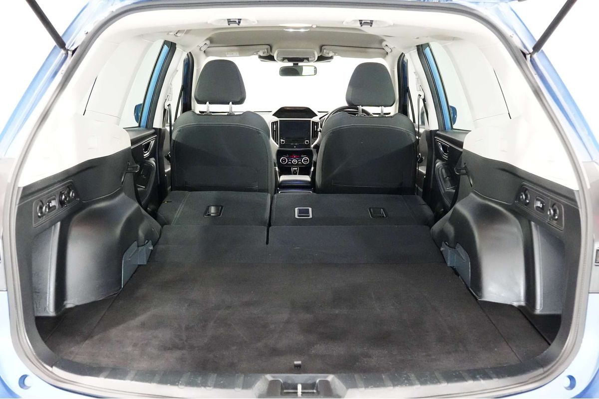 2023 Subaru Forester 2.5i-L S5