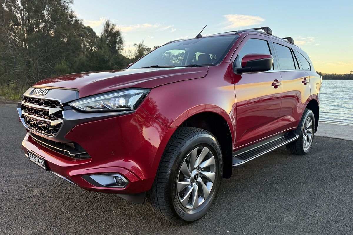 2024 Isuzu MU-X LS-U