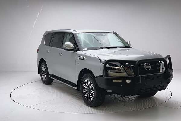 2024 Nissan Patrol Ti Y62 thumb-1