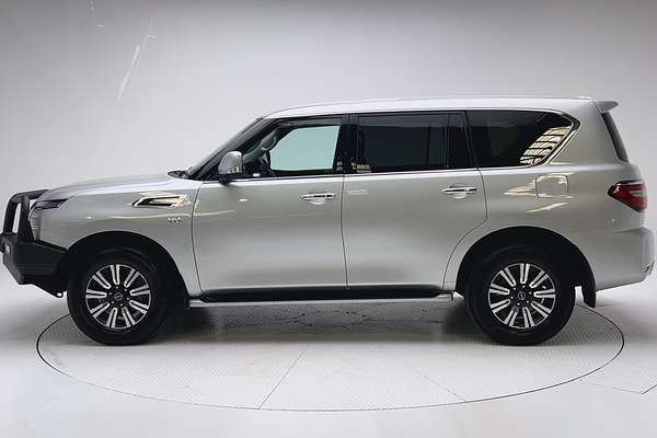 2024 Nissan Patrol Ti Y62 thumb-4