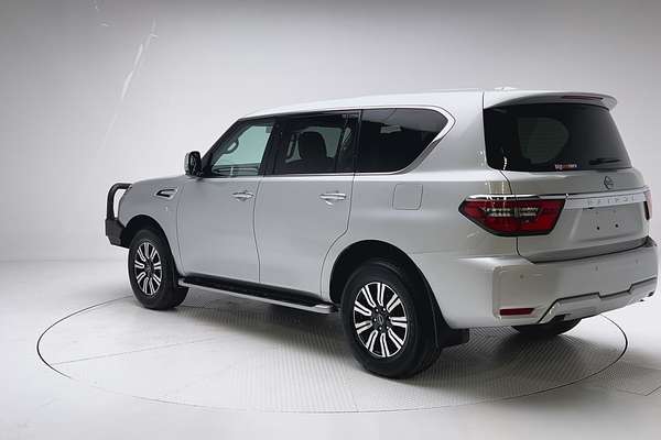 2024 Nissan Patrol Ti Y62 thumb-5