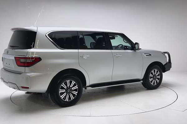 2024 Nissan Patrol Ti Y62 thumb-7