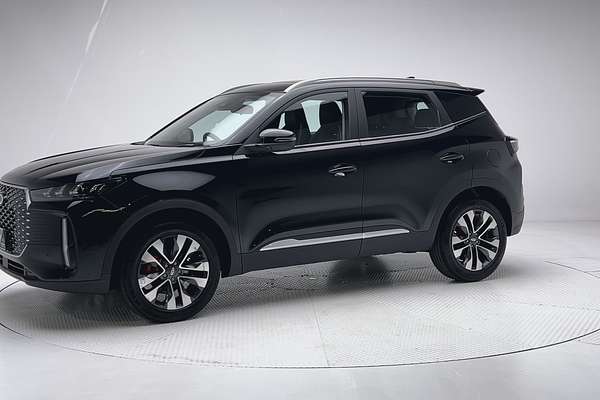 2025 Chery Tiggo 4 Pro Ultimate thumb-3