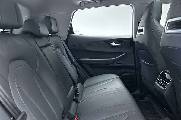 2025 Chery Tiggo 4 Pro Ultimate thumb-11