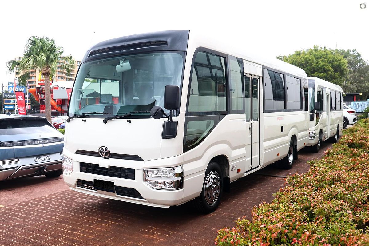 2022 Toyota Coaster GDB70R