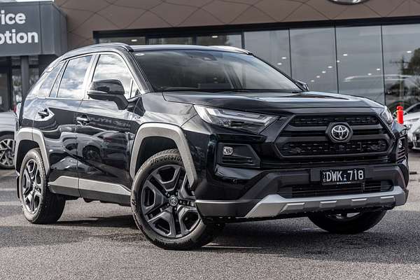 2025 Toyota RAV4 Edge AXAH54R