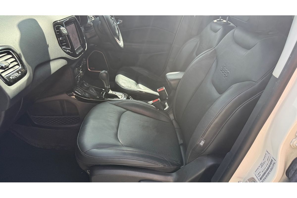 2018 Jeep Compass Limited M6