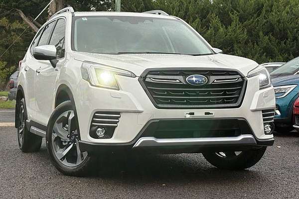 2024 Subaru Forester Hybrid S S5