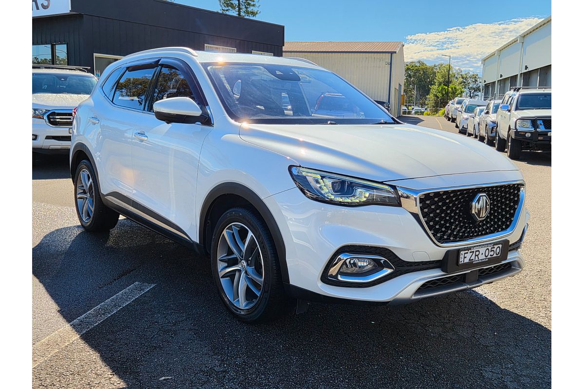 2021 MG HS Essence Anfield Edition SAS23