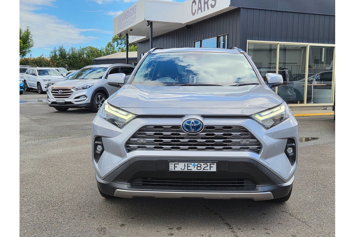 2024 Toyota RAV4 GXL AXAH54R