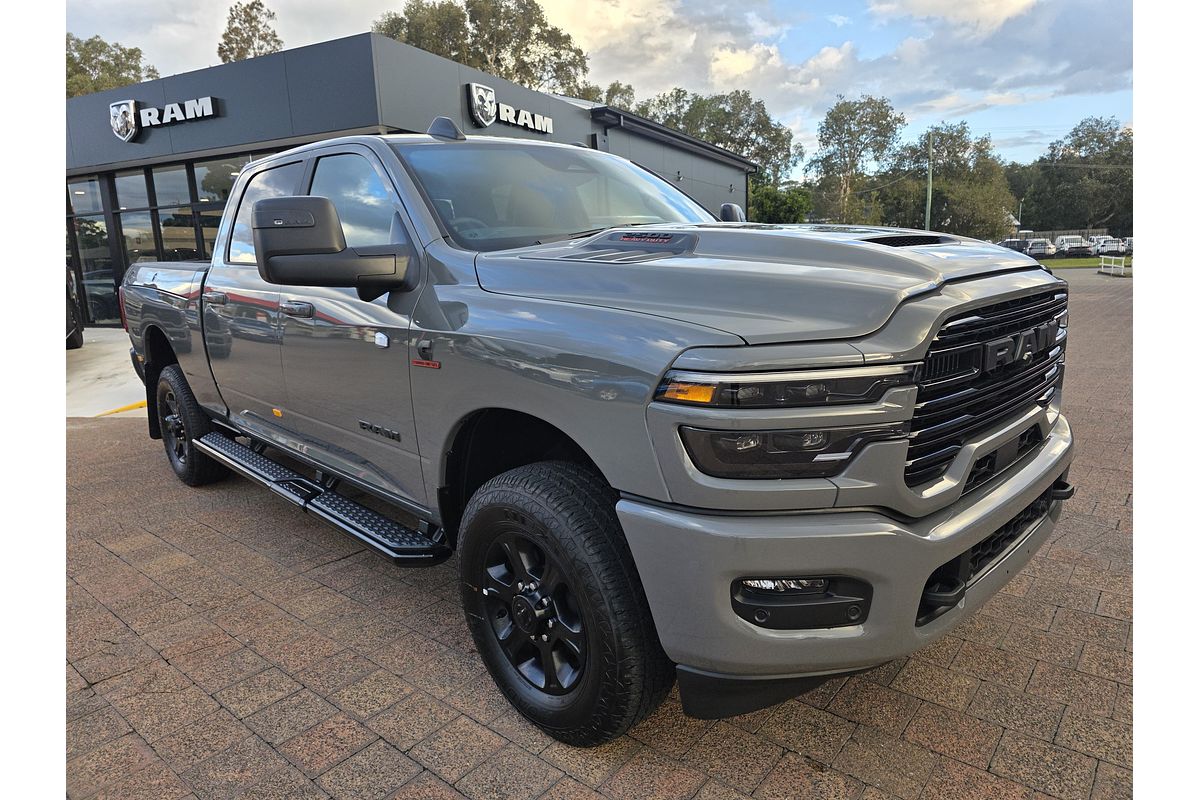 2025 RAM 2500 Laramie Rambox DJ 4X4
