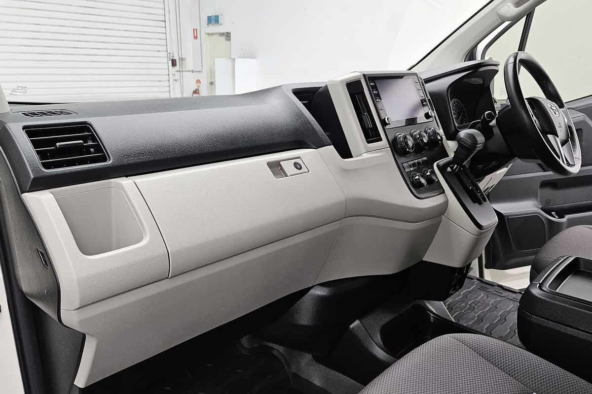 2021 Toyota Hiace Commuter GDH322R ELWB High Roof