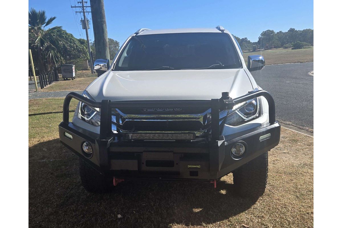 2021 Isuzu MU-X LS-T