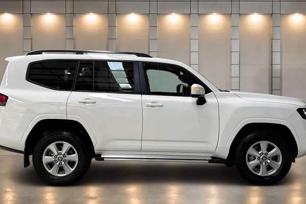 2024 Toyota Landcruiser GXL FJA300R