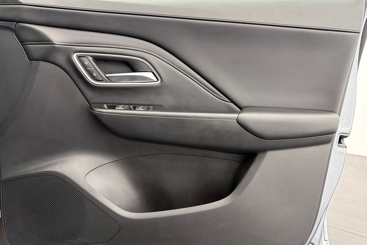 2025 MG ZS Essence Hybrid+ ZS32