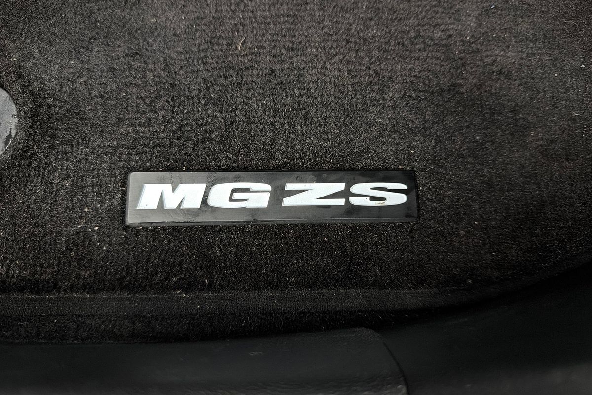 2025 MG ZS Essence Hybrid+ ZS32