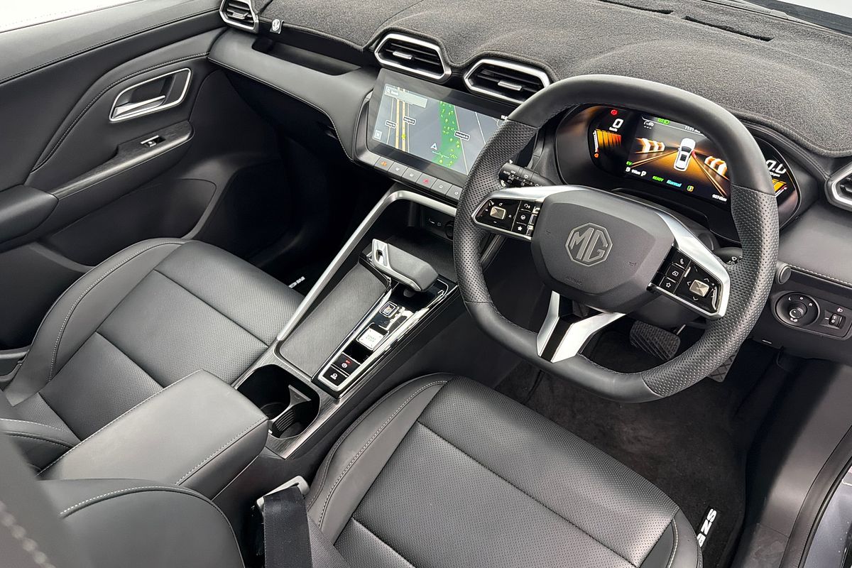 2025 MG ZS Essence Hybrid+ ZS32