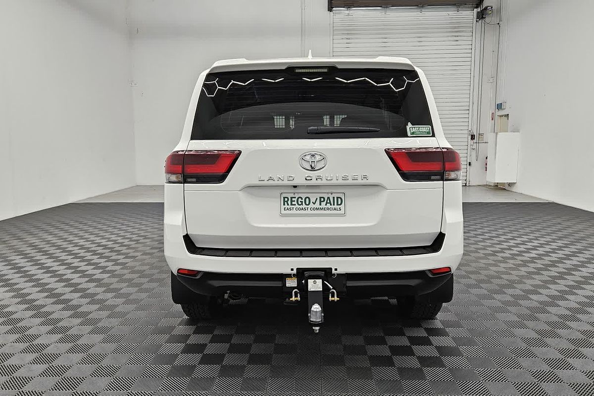 2024 Toyota Landcruiser GX FJA300R