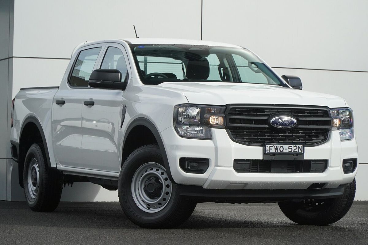 2025 Ford Ranger XL 4X4 2.0L