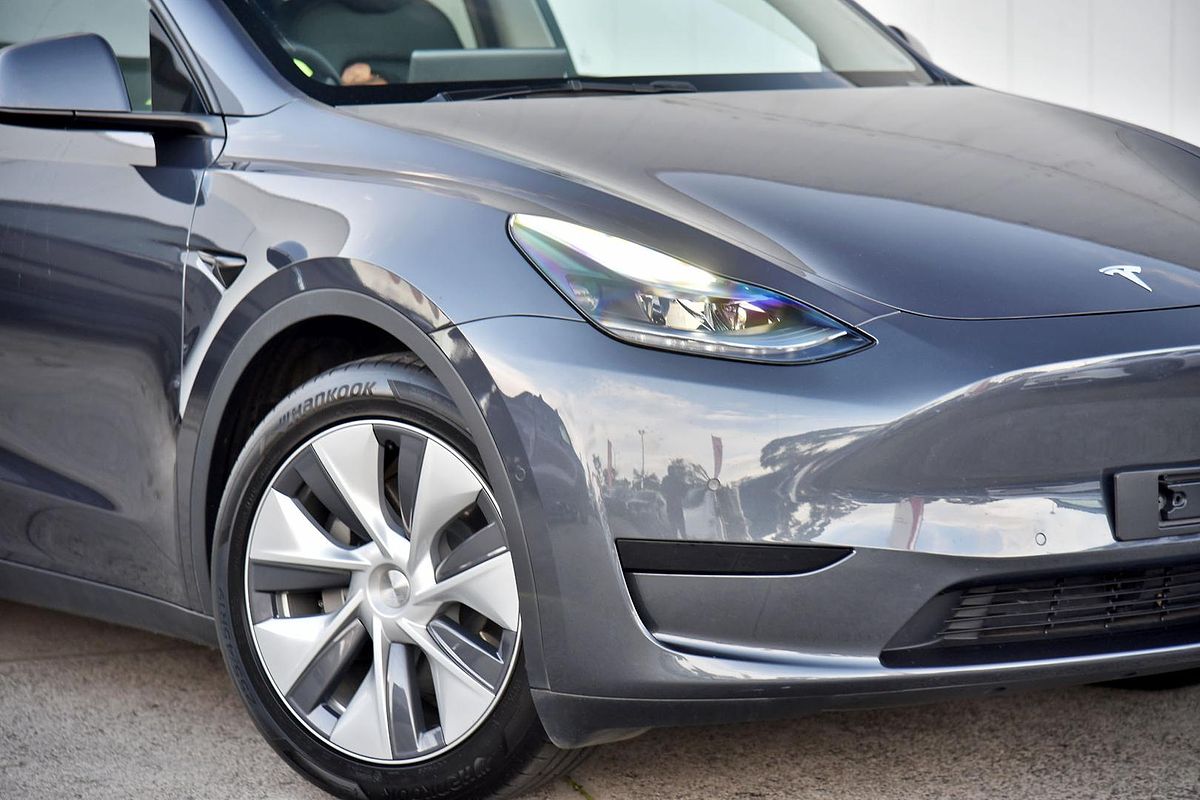 2023 Tesla Model Y REAR-WHEEL DRIVE MY23