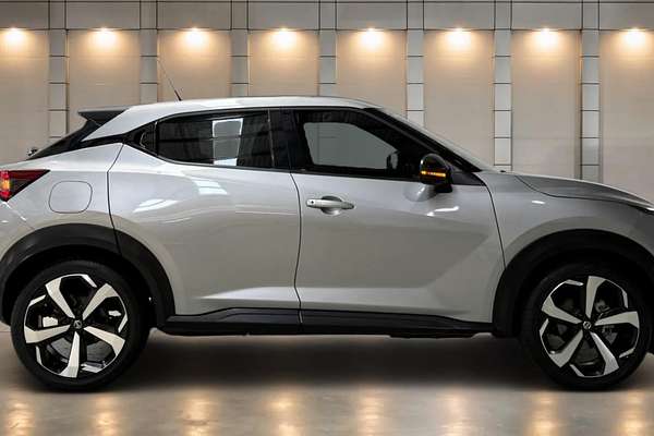 2020 Nissan JUKE ST-L F16