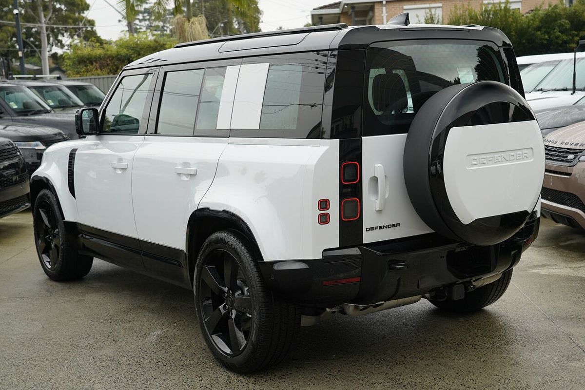 2025 Land Rover Defender 110 D350 X-Dynamic SE L663