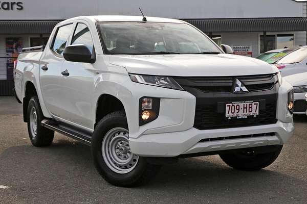 2023 Mitsubishi Triton GLX MR 4X4